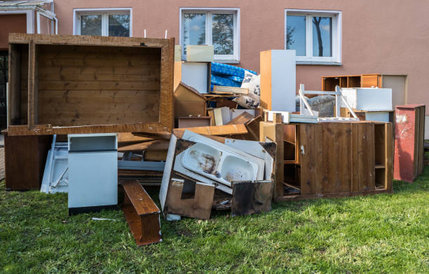 Best Commercial Cleanout Services  in Dillsboro, IN